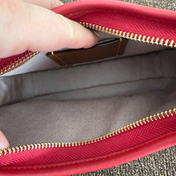 Coach Originals Zip Curve Bag LIKE NEW - Picture 2 of 6